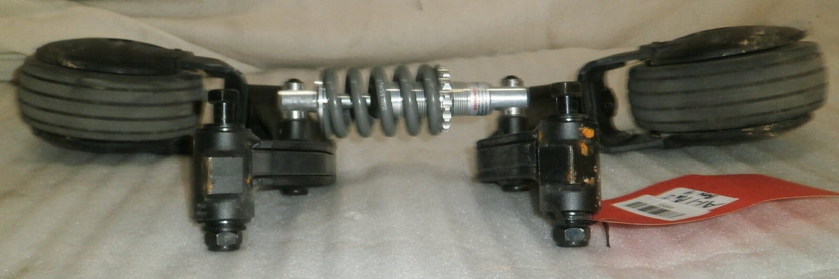 SET OF 2 QUANTUM EDGE 2.0 2018 CASTERS WITH FRAME AND ABSORBER GOOD AS PICTURES