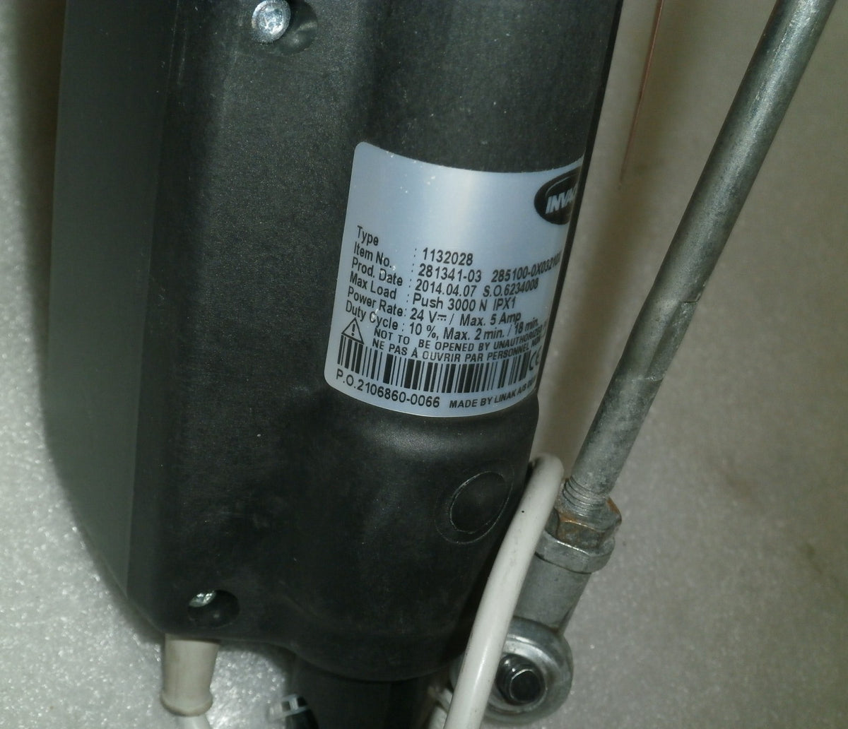 INVACARE RELIANT 450 FLOOR LIFT LEGS ACTUATOR 381341093 TYPE 1132028 W/ CABLES