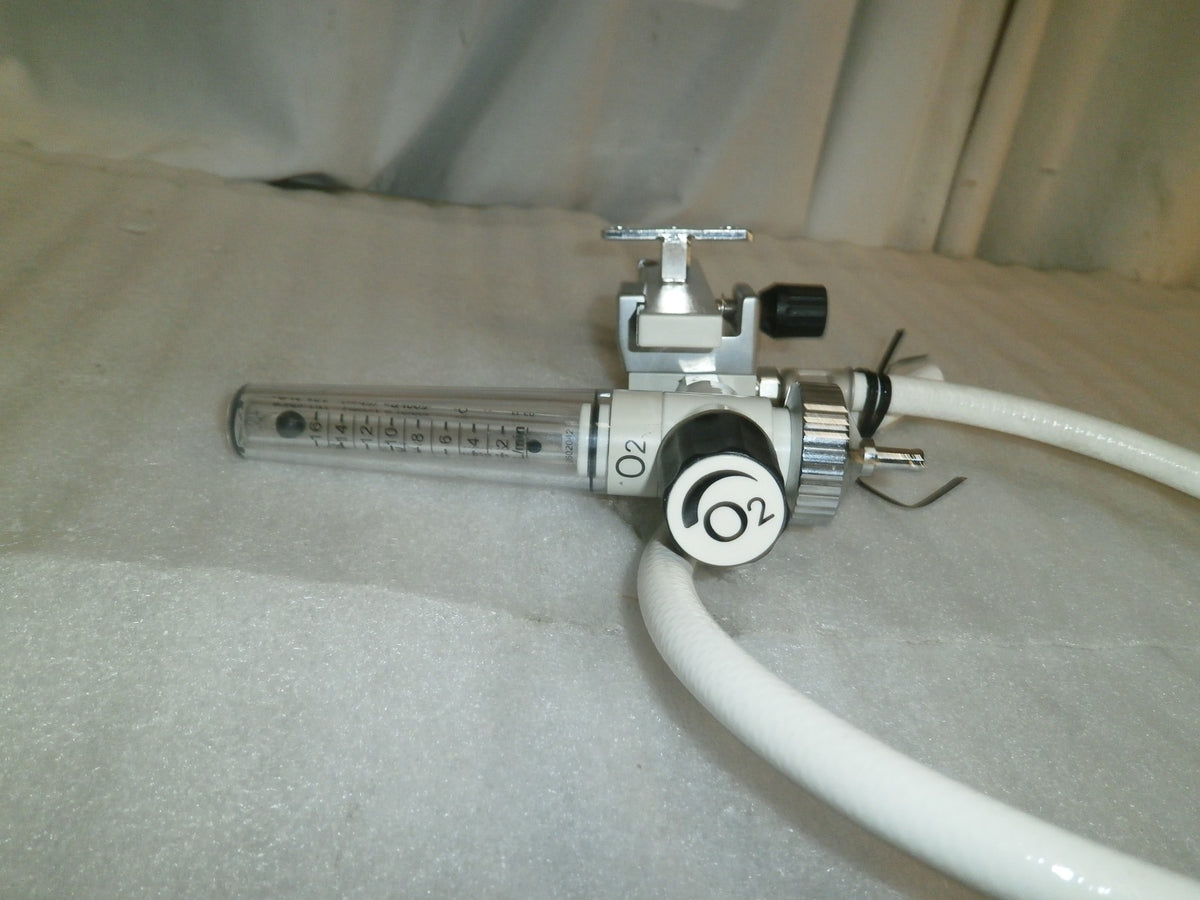 OXYGEN FLOW MAKER W/ REGULATOR FROM MACHINE DRAEGER 8603800-77