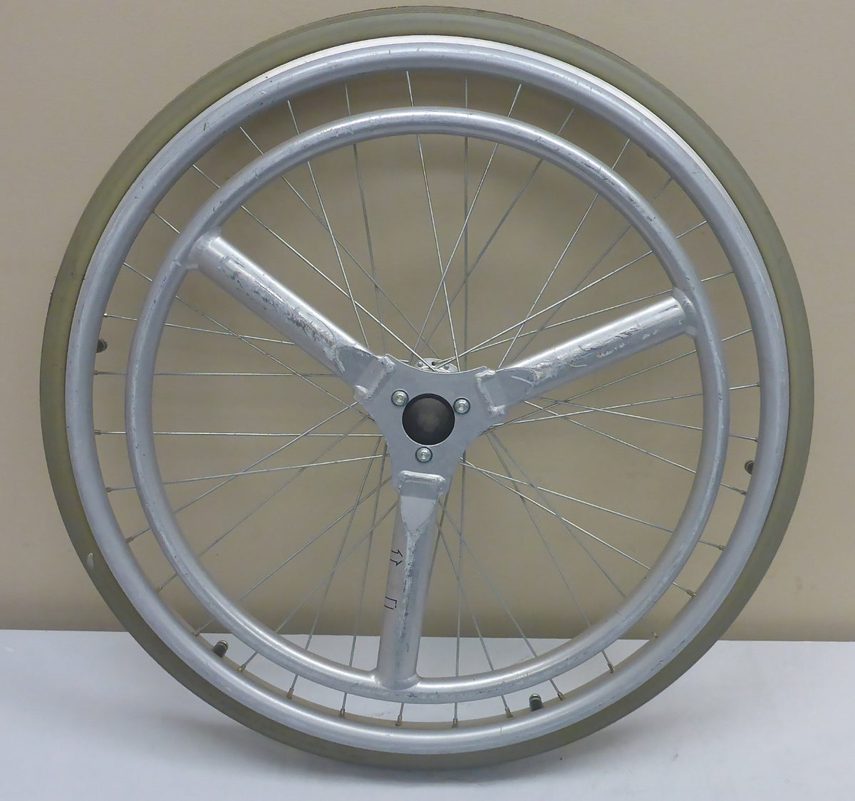 LOT OF TWO-ONE HAND DRIVE WHEELS 24 INCH FOR MYON WHEELCHAIR USED GOOD CONDITION
