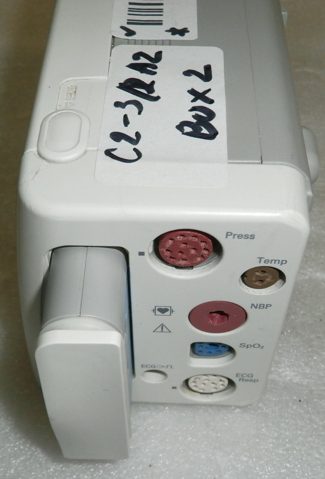 Philips IntelliVue Intelli Vue X2 Vital Sign Patient Monitor M3002A Rev J
