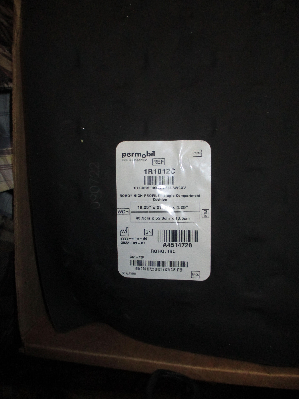 PERMOBIL WHEELCHAIR CUSHION 18.25X21.75X4.25 INCH MODEL 1R1012C perfectCONDITION