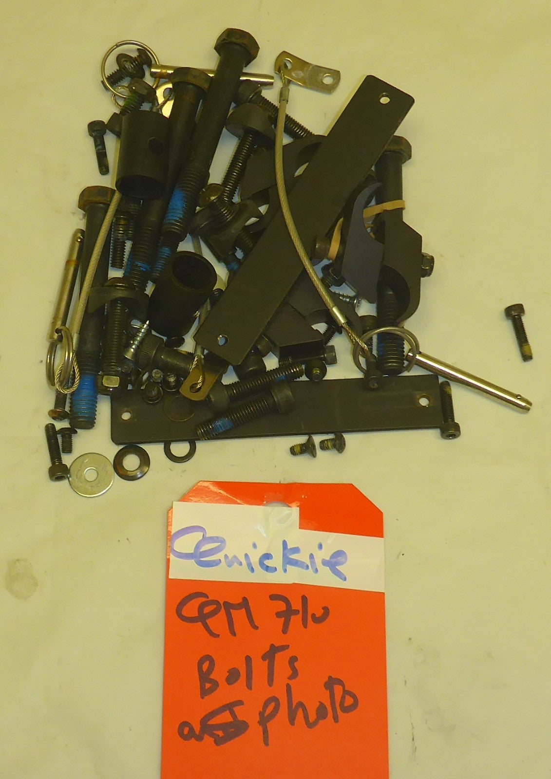 QUICKIE QM 710 BOLTS AS PHOTO