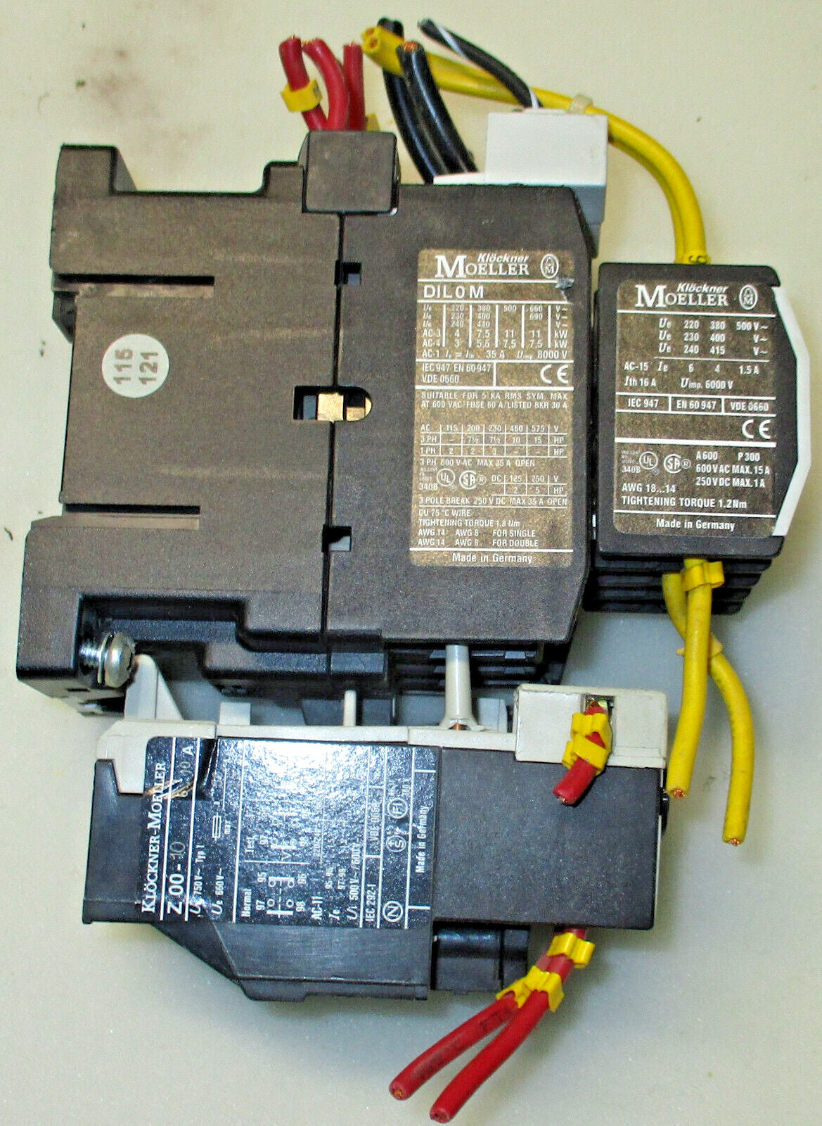 MOELLER 10S DILM 0M - MOELLER Z00-10 AND MODELLER AS PICTURES USED