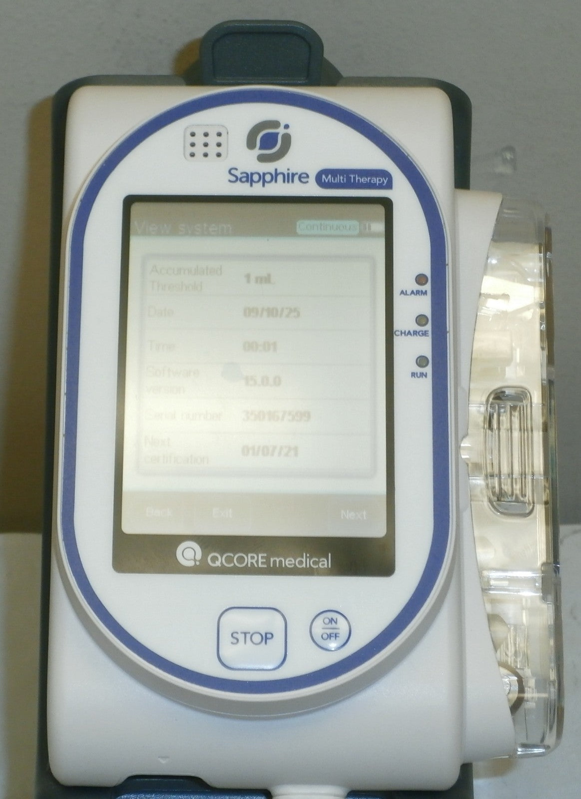 QCORE Sapphire multi therapy pump (has bad battery) (has minor screen bubble)
