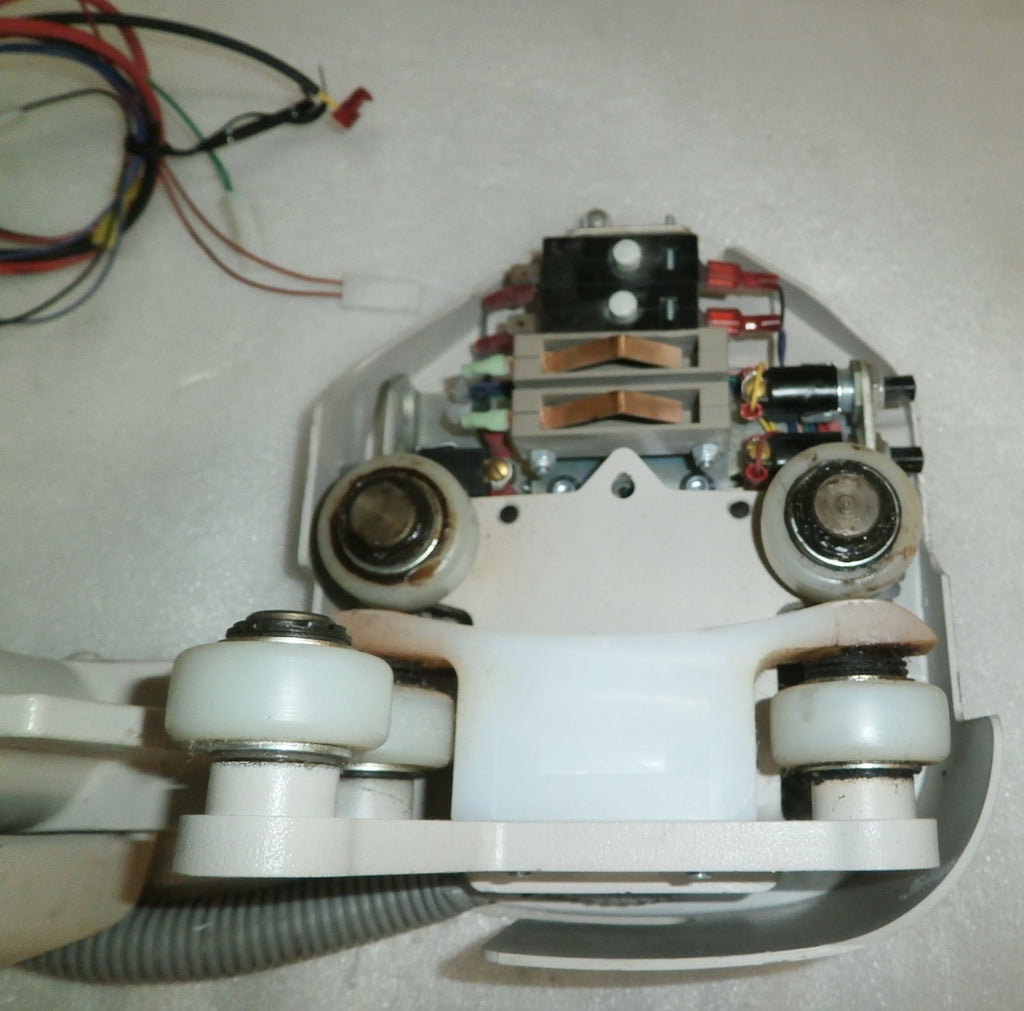 BRUNO STAIR LIFT CRE-2110 ROLLER GUIDE AND PARTS 21090340252 VERY GOOD CONDITIO