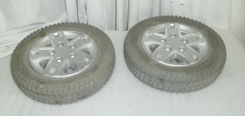 LOT OF 2 QUANTUM Q6 EDGE WHEELS 3.00-8 SOLID GOOD CONDITION