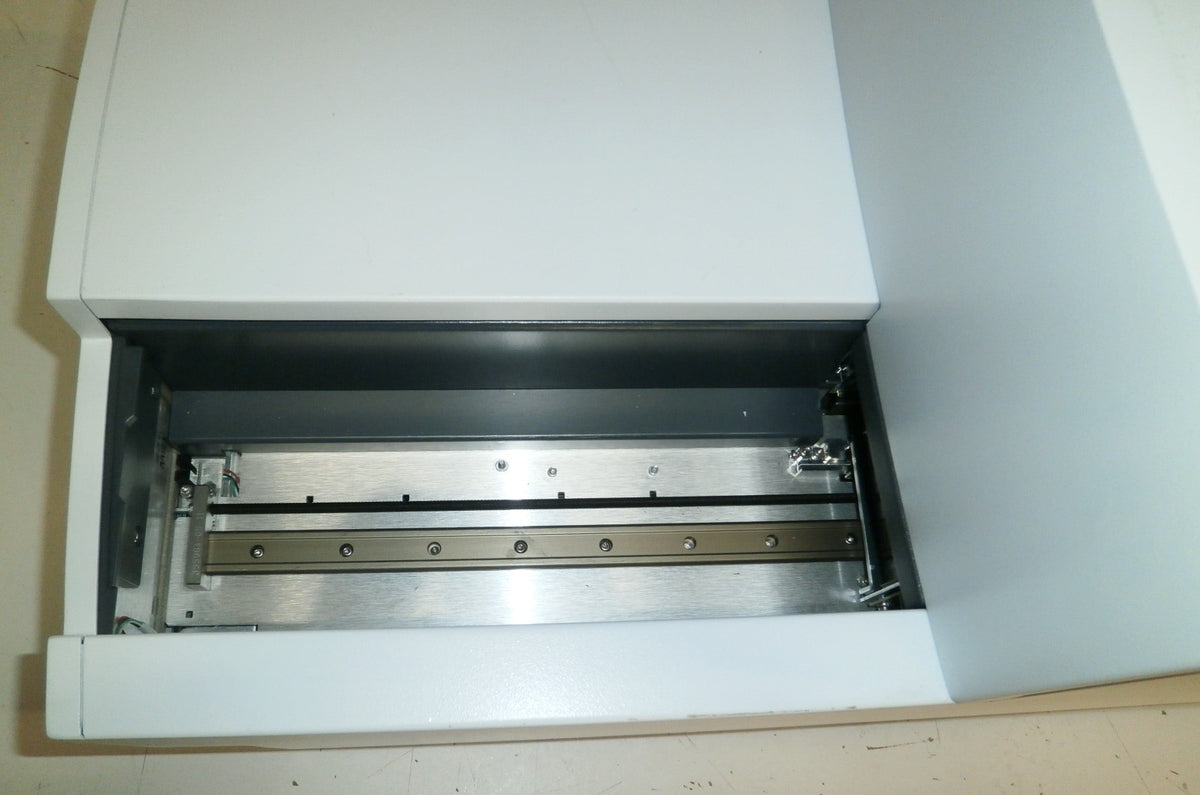 Agilient Technologies SureScan Microarray Scanner G2600D