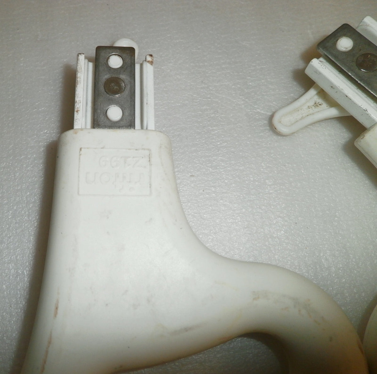 RIFTON HTS PUSH HANDLE Z199 USED AS PHOTO