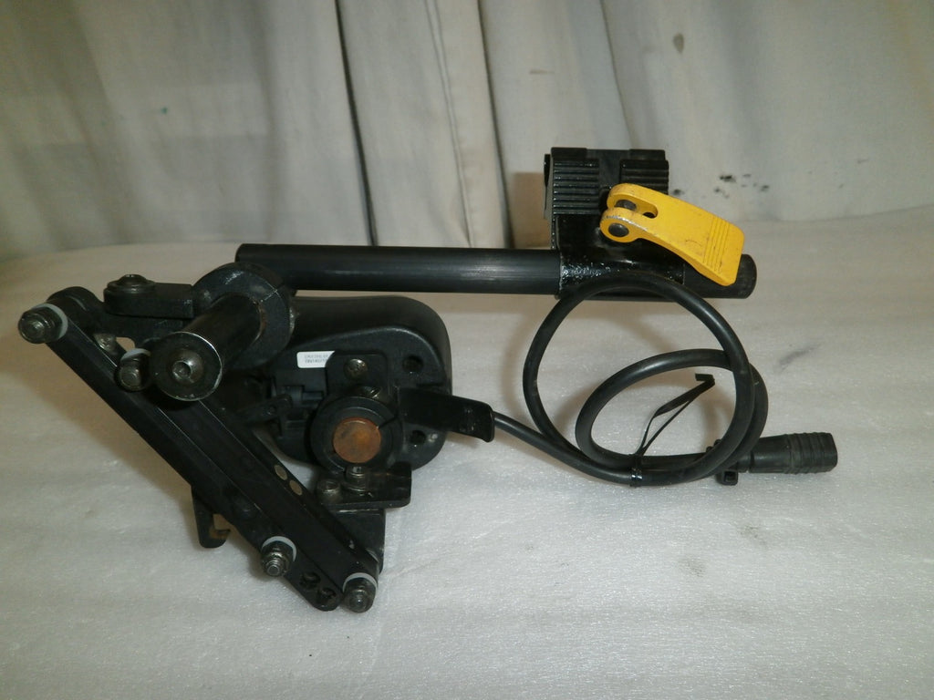 WHEELCHAIR JOYSTICK D51316.01 8KEY R NET WITH SWING AWAY ARM GOOD CONDITION