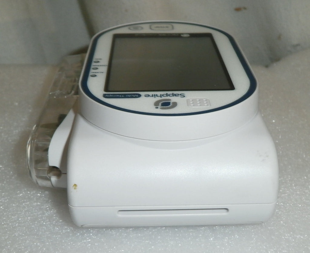 QCORE Sapphire multi therapy pump with accessories (has bad battery)