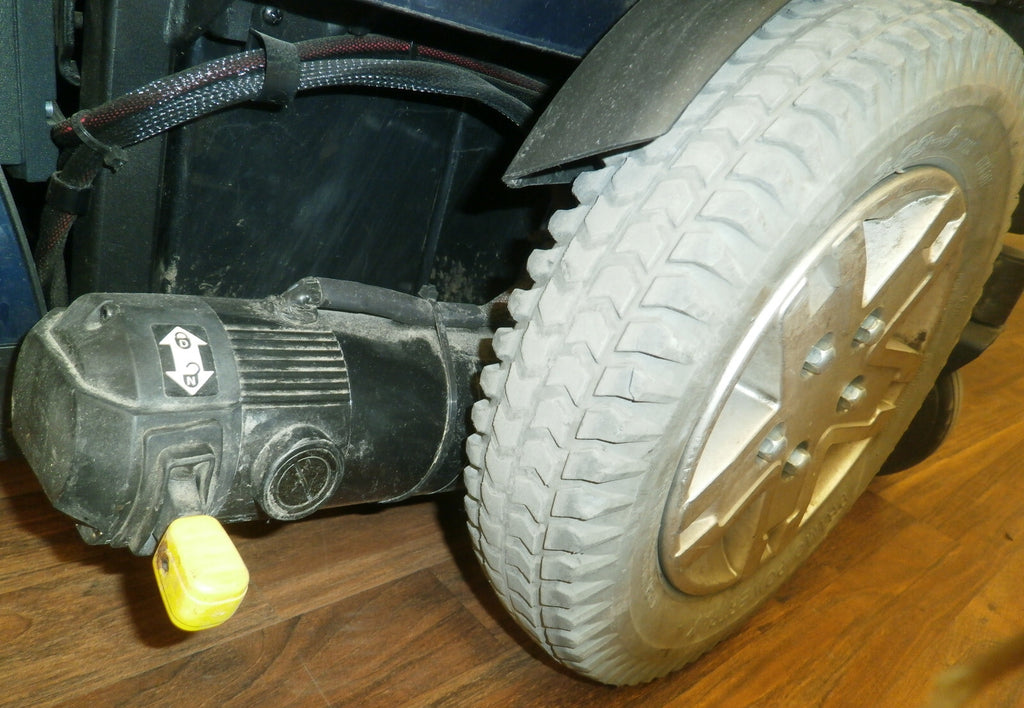 QUANTUM EDGE 2.0 POWER WHEELCHAIR With Tilt Function (No Batteries)