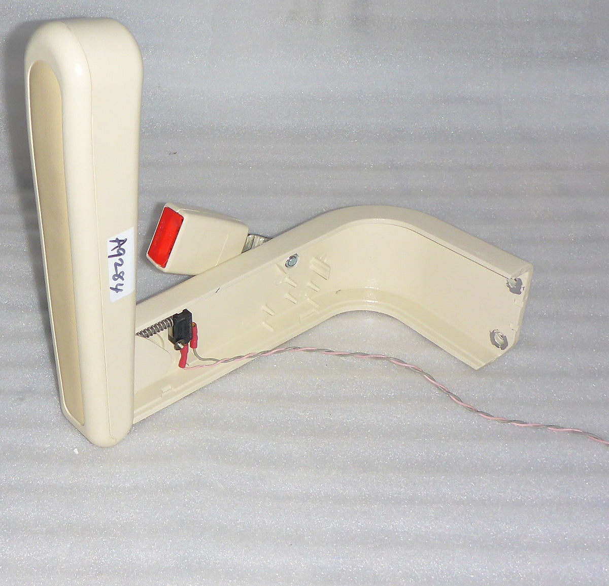 2022 HANDICARE STAIR LIFT ARM LEFT AND RIGHT WITH KEY.JOYSTICK CONTROL AND