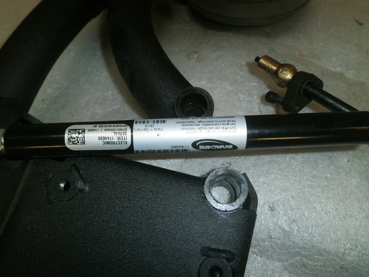 INVACARE TDX-SP2 FRONT PART WITH CASTERS AS PHOTO