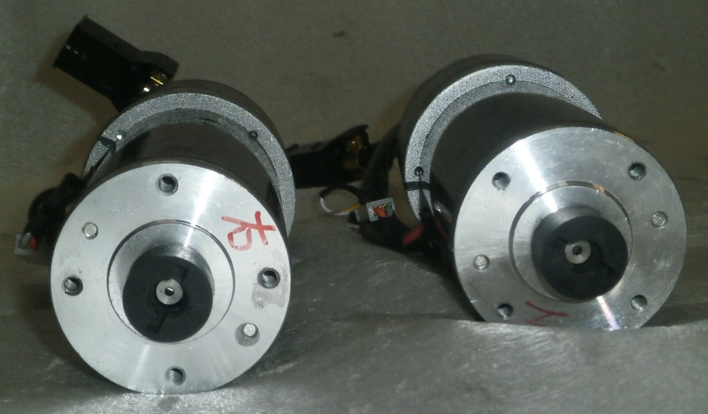 LOT OF 2 PRIDE PASSPORT WHEELCHAIR MOTORS LEFT & RIGHT MOT1805579 MOT1805580
