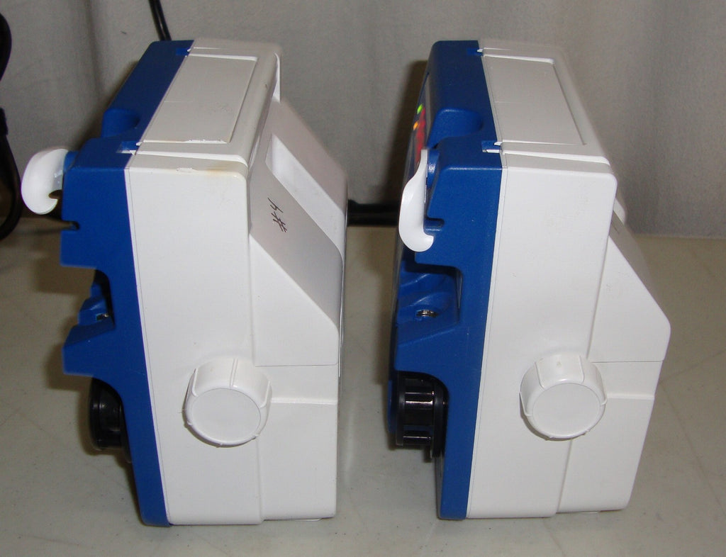 Lot of 2 Kangaroo 924 Pumps (No Tariffs to the USA)