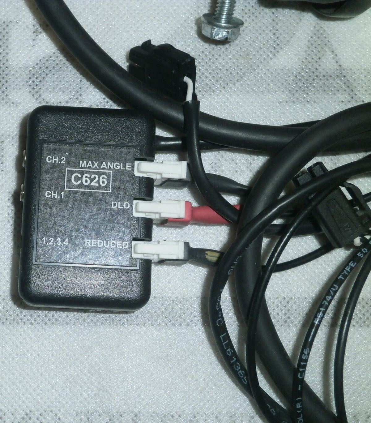 Invacare TDX-SP2 Battery Cables C626 and Other Cables 10085475 as Photo