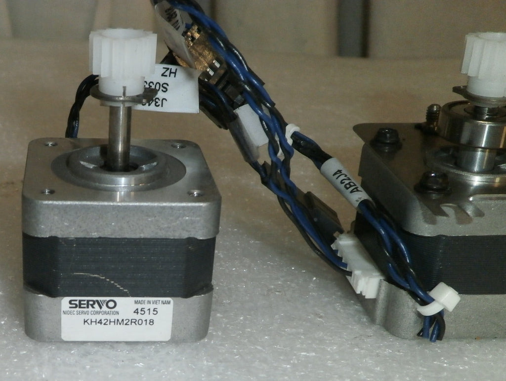 QUANTITY OF 2 SERVO GEAR MOTOR KH42M2R018 GOOD WORKING CONDITION ONE LOT
