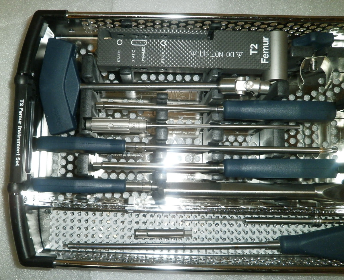 Stryker T2 Femur Instrument Set To be Used with T2 Basic Long