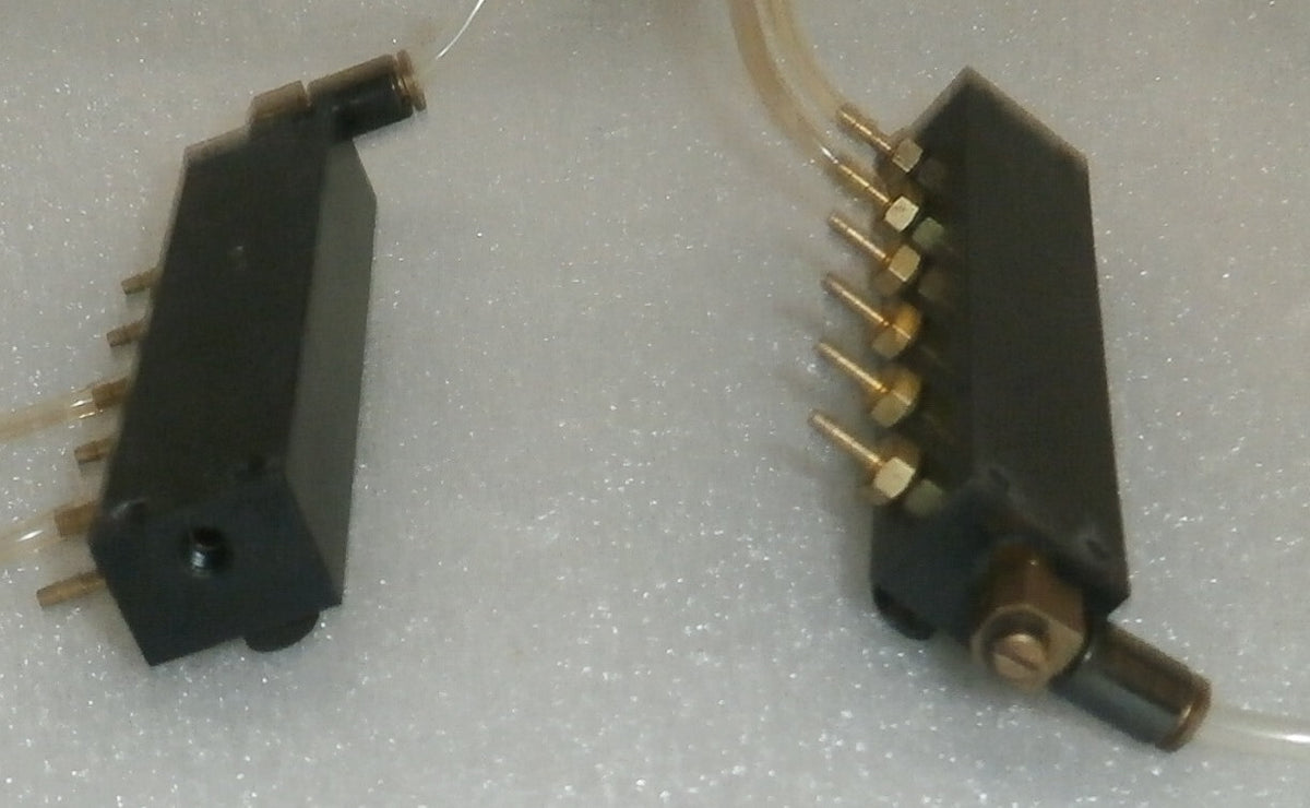 Lot of 2 Manifolds with Fittings from KARL SUSS PA200