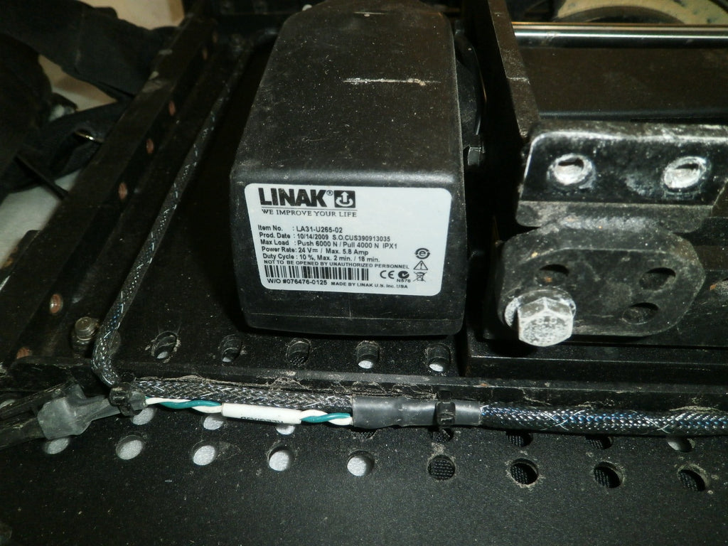 QUICKIE XPERIENCE WHEELCHAIR TILT BASE WITH LINAK ACTUATOR LA31-U265 GOO