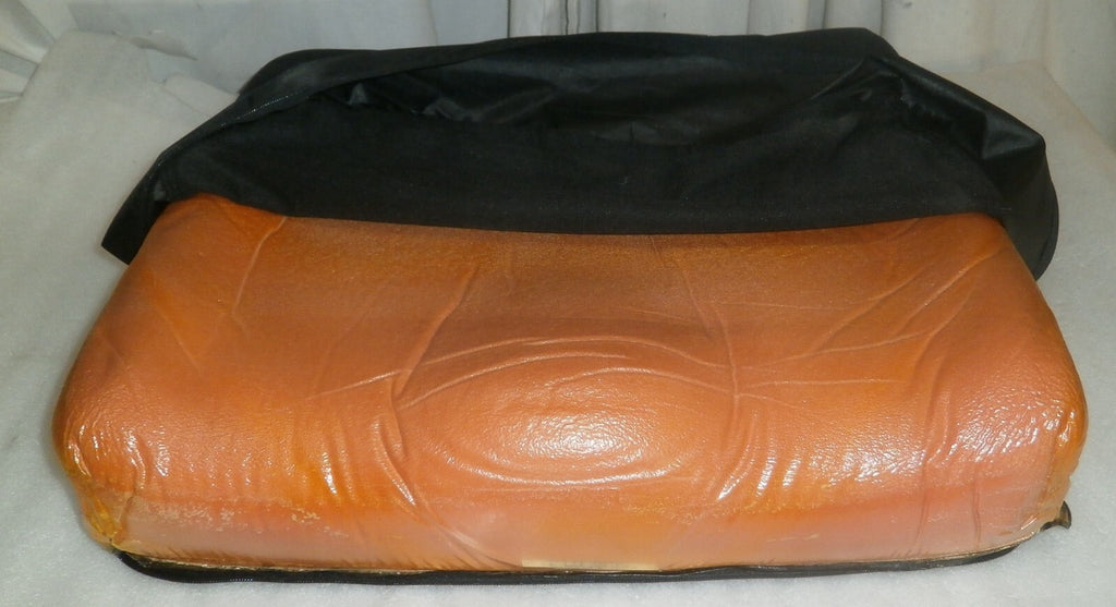 XACT SOFT 19 X 17 X 4" ACTION WHEELCHAIR CUSHION CA35691 W/COVER GOOD CONDITION