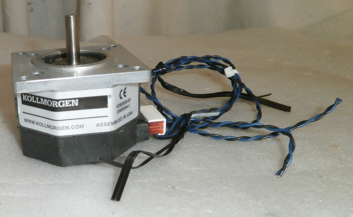 KOLLMORGEN POWERMAX II P2HNRXC-LSN-NS-00 STEP MOTOR BIPOLAR SERIES 32W