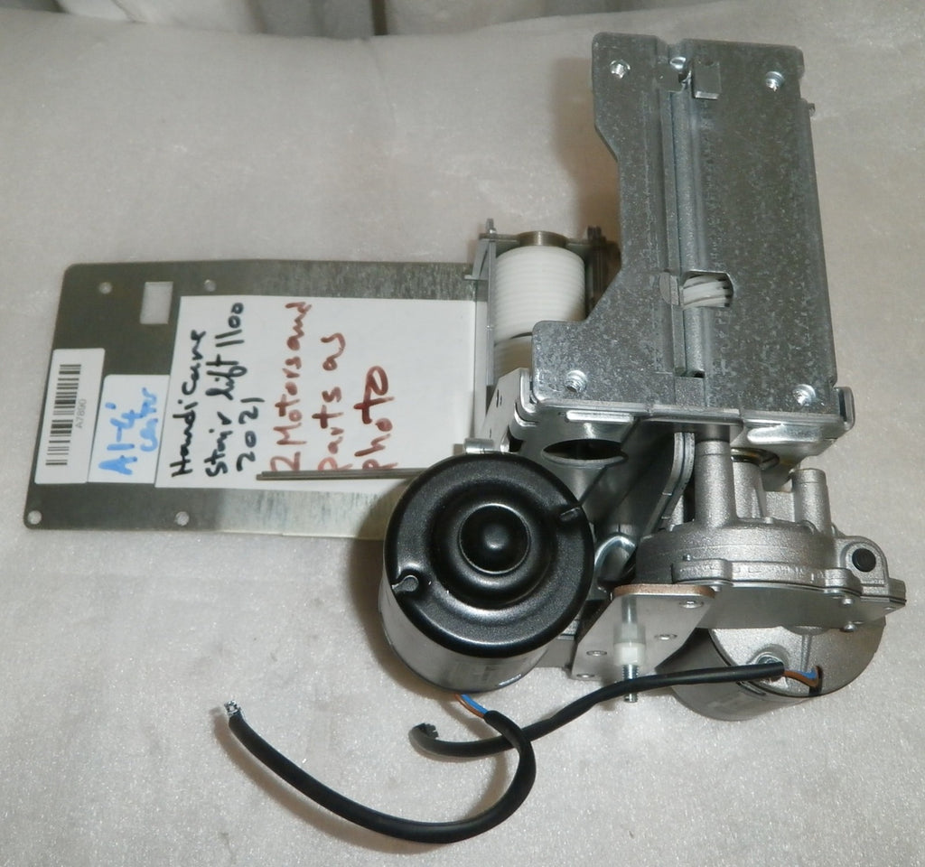 2021 HANDICARE STAIR LIFT 1100 2 MOTORS AND PARTS AS PHOTO