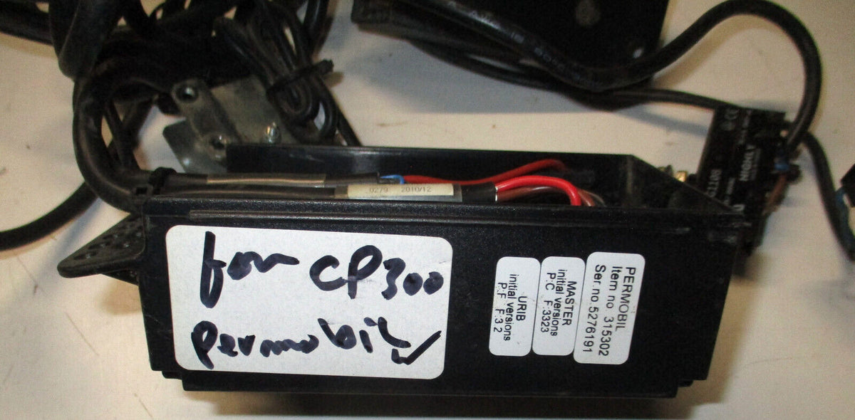 PERMOBIL CP300 PARTS 316730K450, 315302, 612922 AND Z15G1108 USED AS PICTURES