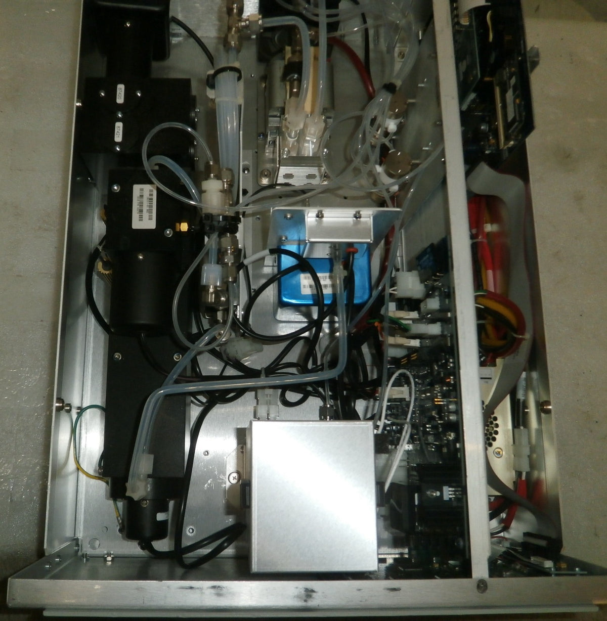 Thermo Scientific 43i-TLE SO2 Gas Analyzer Trace Level Enahanced 43ITLE-APSAB