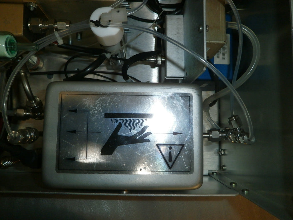 THERMO SCIENTIFIC 42i NO-NO2-NOx Gas ANALYZER