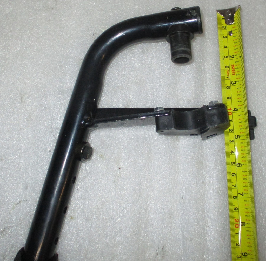 SET OF WHEELCHAIR FOOT REST GOOD CONDITION WITH MOUNT PLATES DIMENSION AS PHOTO