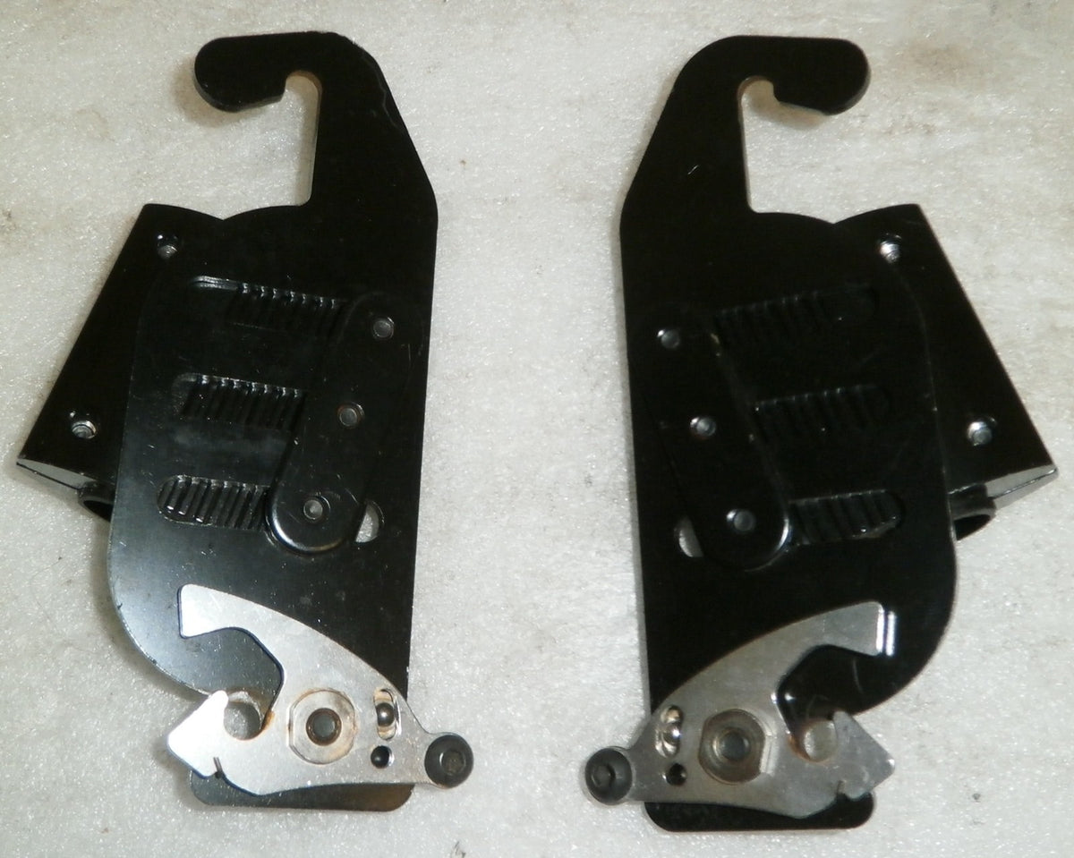 Pair of Left Right Wheelchair Back rest Bracket Good Working Condition