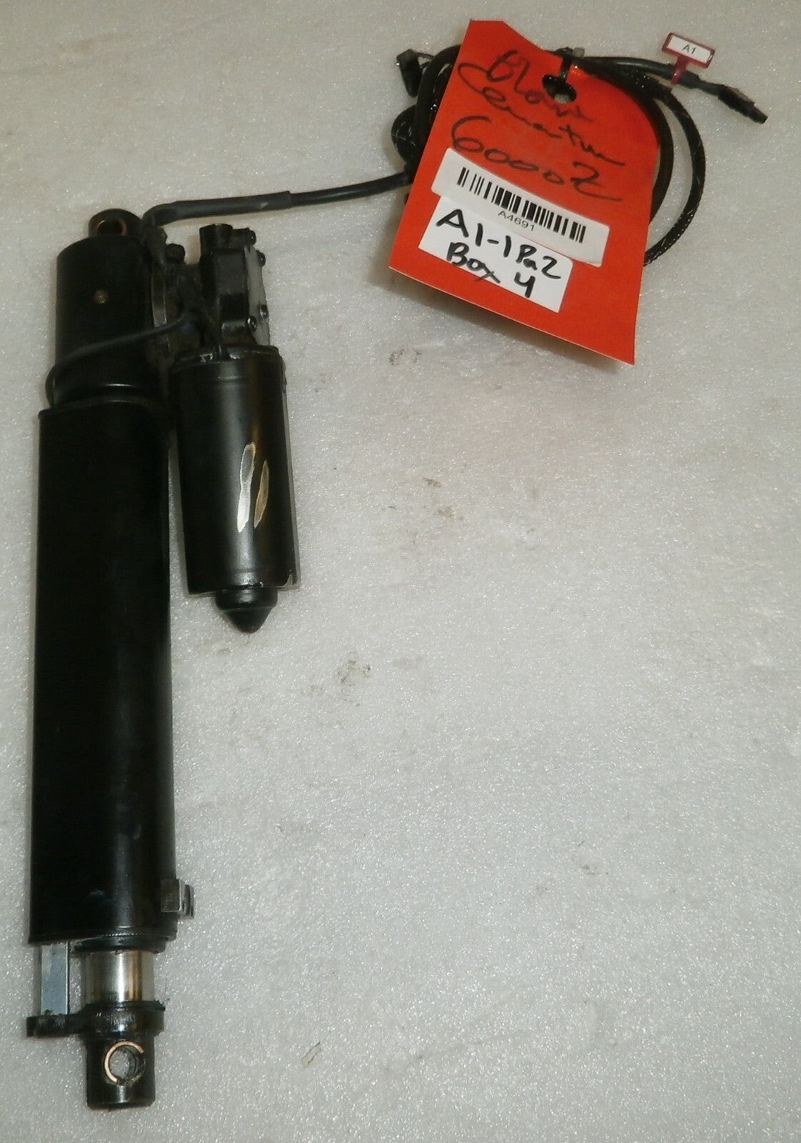 REAC POLAND Actuator Type: LL-3001/41 with Item No: 94UB1AB1