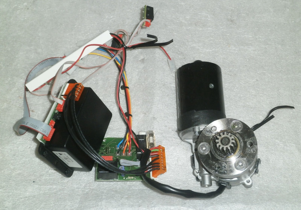 BOSCH MOTOR 0-390-251-690 WITH 50015/HCSTV2S & OTHER ACCESSORIES