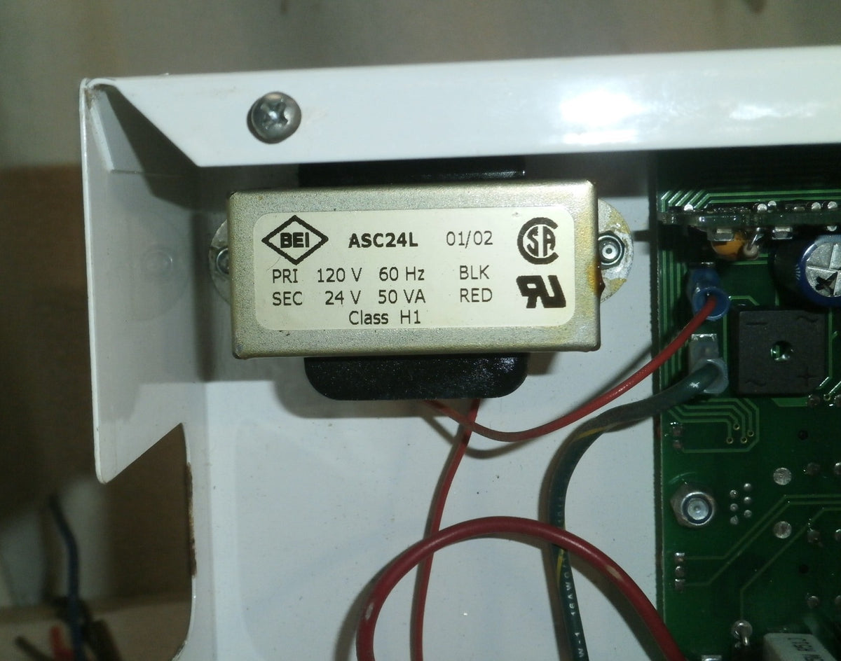 ERGO LIFT BHM ERL1-2110 CONTROL BOX W/ CABLES AND SAFETY SWITCH