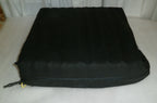 ROHO 20X16.5X4.25 WHEELCHAIR CUSHION GOOD CONDITION WITH COVER AND PUMP