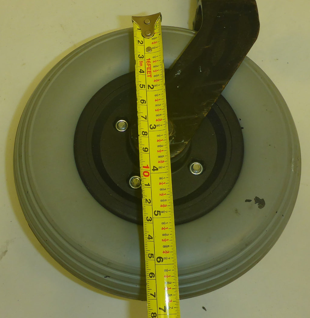 STORM SERIES ARROW POWER WHEELCHAIR FORKS AND 7 INCH CASTERS SOLID GOOD
