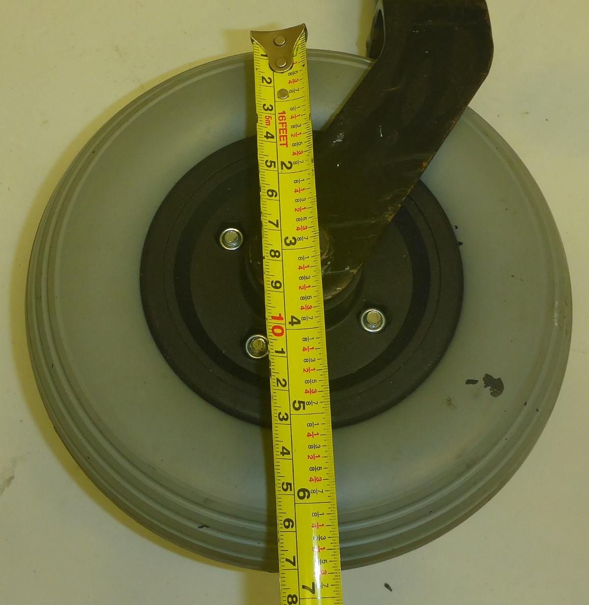STORM SERIES ARROW POWER WHEELCHAIR FORKS AND 7 INCH CASTERS SOLID GOOD
