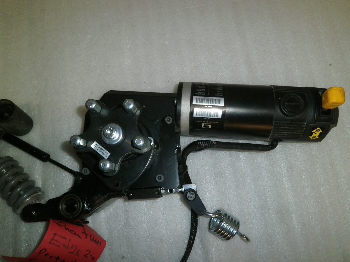 SET of Left-Right Motors Quantum Q6 Edge 2.0 MOT154323-01 & MOT154324-01+ Caster