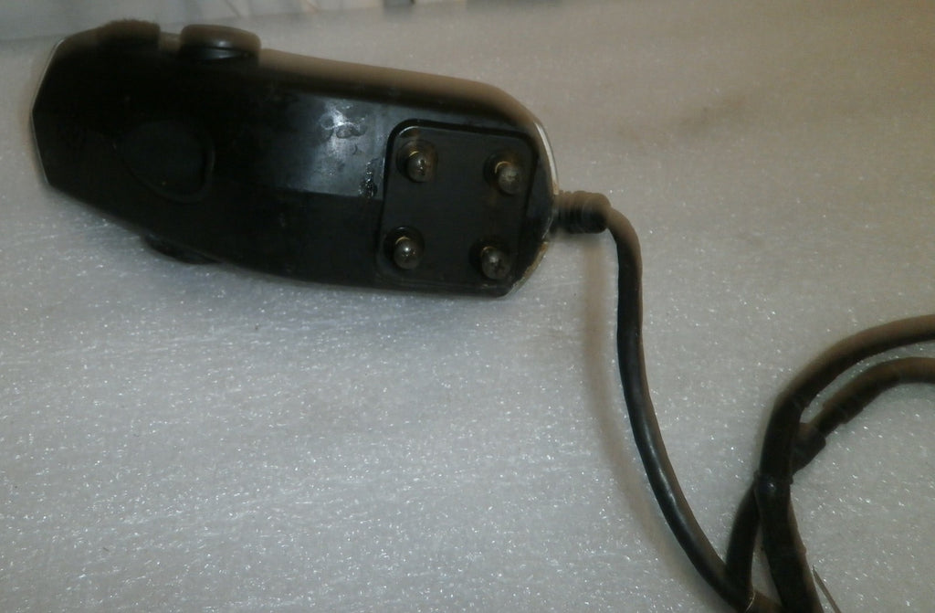 QUANTUM CTLDC1472 CONTROL AND JOYSTICK WITH SWING AWAY ARM USED AS PHOTO
