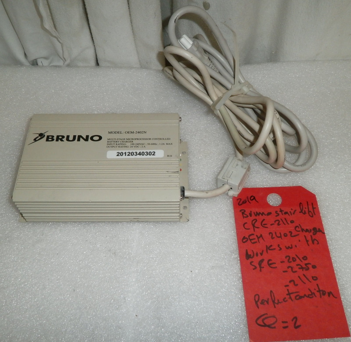 BRUNO STAIRLIFT CRE-2110 CHARGER OEM 2402 PERFECT CONDITION