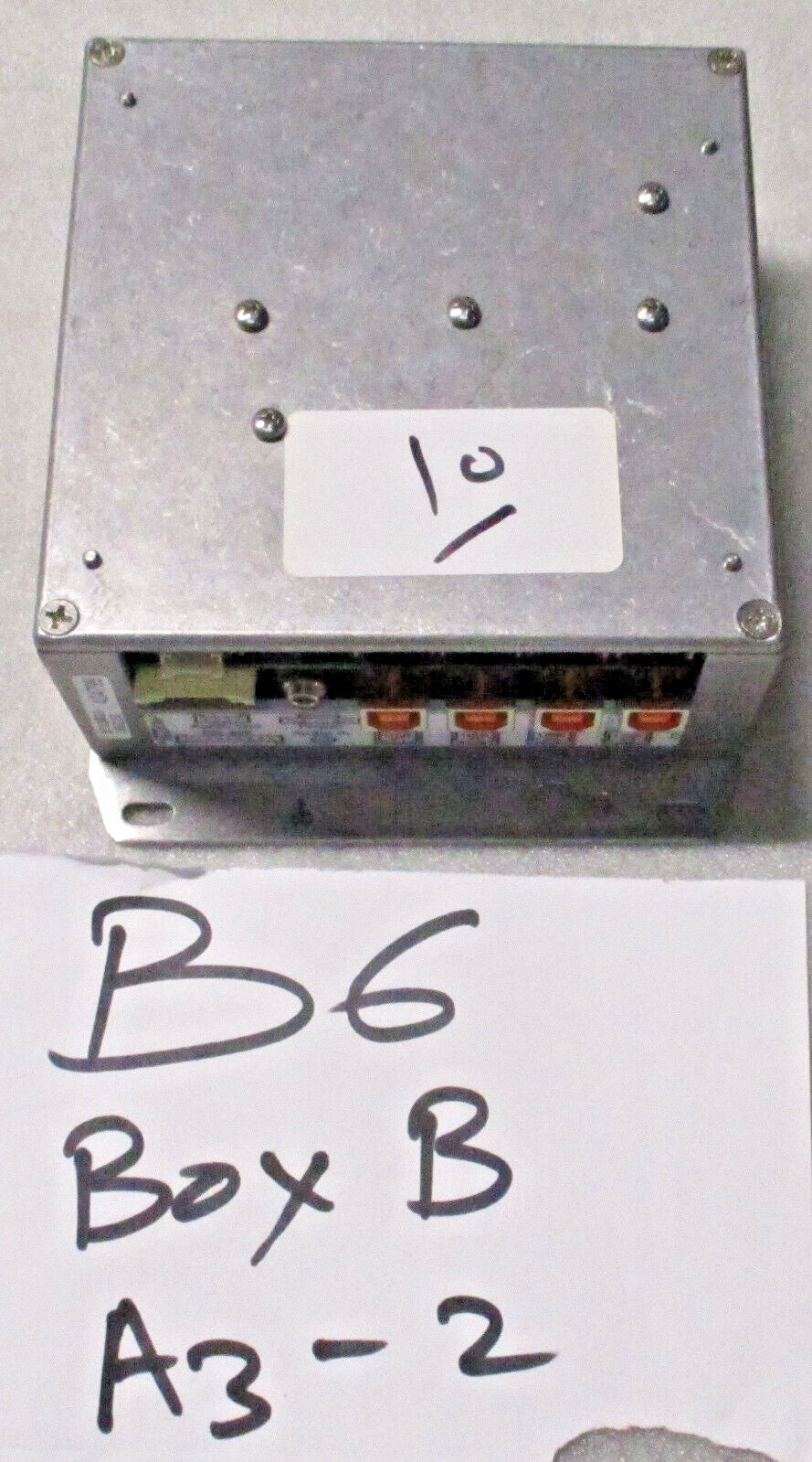 MEDTRONIC Z41-TRIPP.LITE 4 PORT VIDEO SPLITTER MODEL B114-004-R