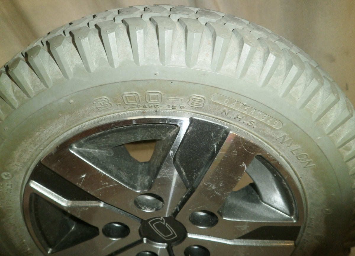 POWER WHEELCHAIR TIRES PRIMO POWERTRAX 3.00-8 VERY GOOD CONDITION FROM 2016
