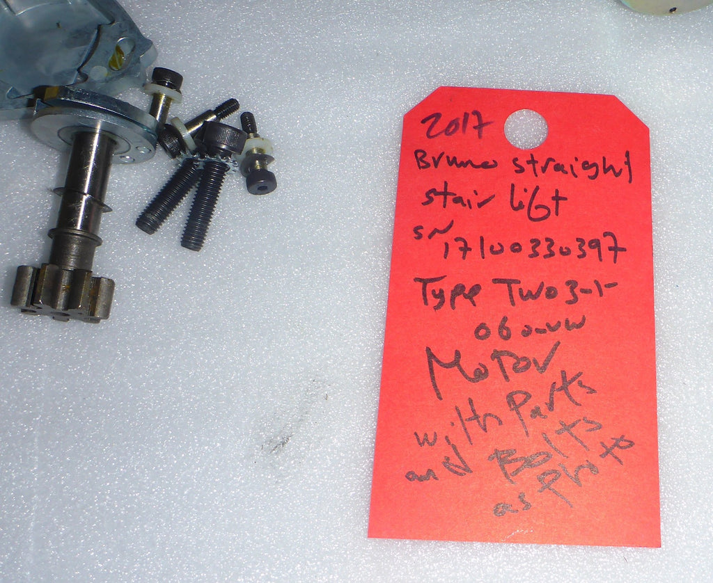 2017 BRUNO STAIR LIFT MOTOR TYPE TW30-1-060-VW-DG-PMDC-41.5 WITH BOLTS AS PHOTO