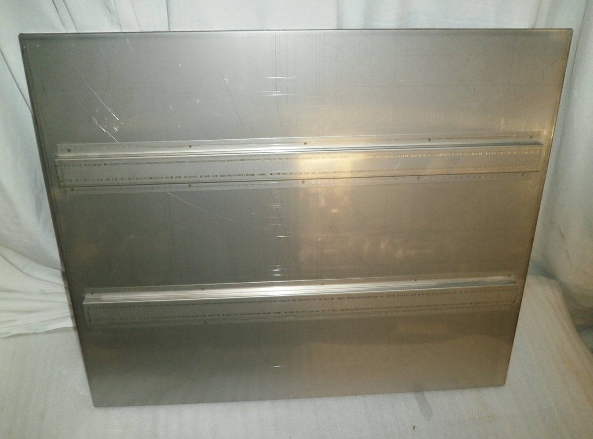 Thermo Scientific Forma 3950 Reach-in Incubator Shelf SN# 300259 Good Condition