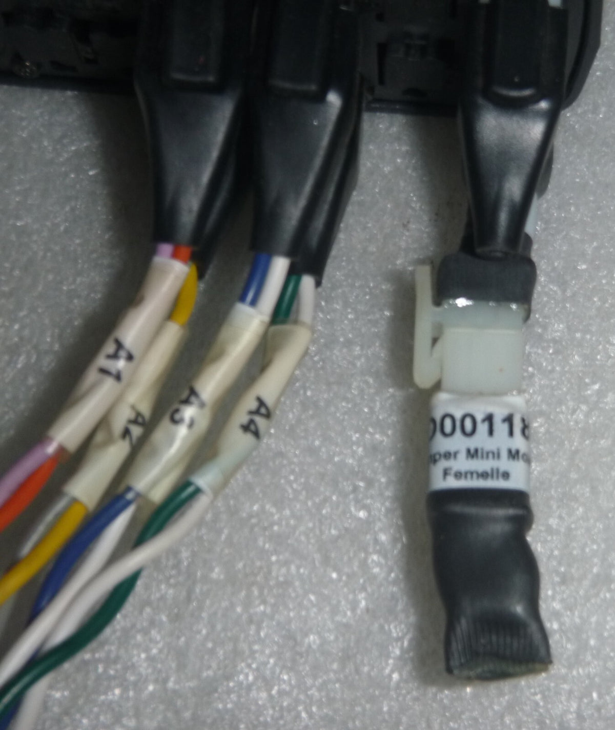 PG DRIVES TECHNOLOGIES RNET D51177.01 SEATING CONTROL - ENGLAND WITH CABLES