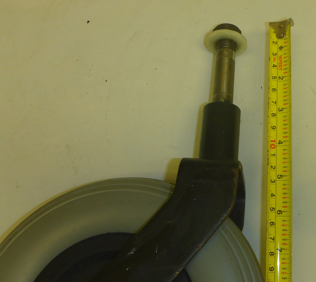 STORM SERIES ARROW POWER WHEELCHAIR FORKS AND 7 INCH CASTERS SOLID GOOD