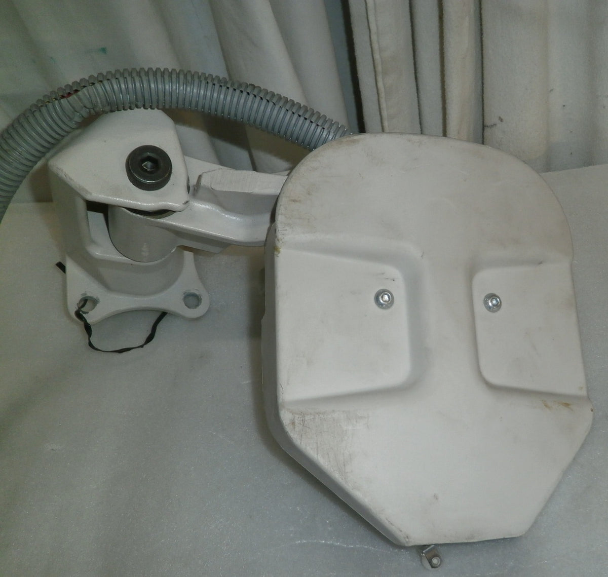 BRUNO STAIR LIFT CRE-2110 ROLLER GUIDE AND PARTS 21090340252 VERY GOOD CONDITIO