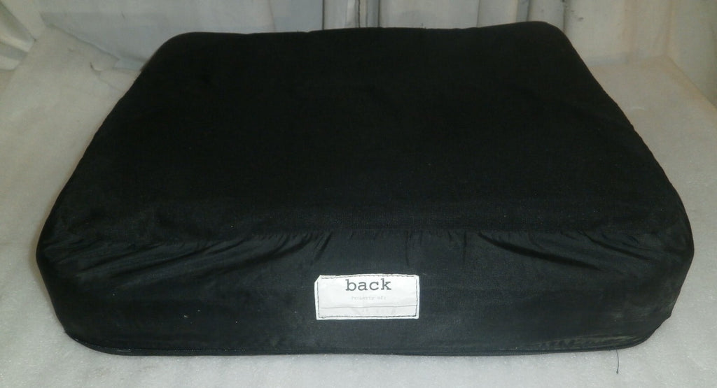 XACT SOFT 19 X 17 X 4" ACTION WHEELCHAIR CUSHION CA35691 W/COVER GOOD CONDITION